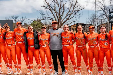 Cowgirl Softball Team Shot