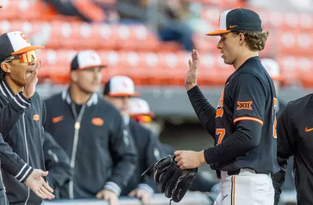 Brown high five vs. Winthrop