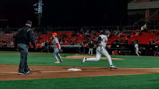 Runner vs. Illinois State