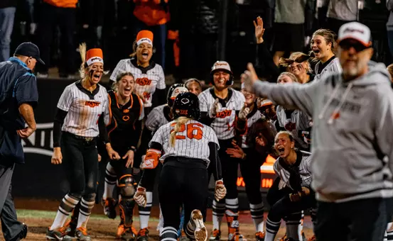 Rosie Davis Walk-off against Nebraska