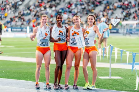 4x800 Drake Relays