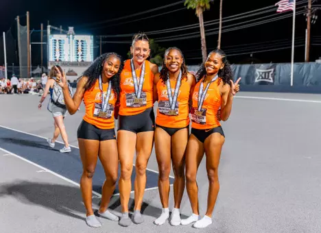 Women's 4x4