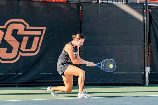 Arina Malygina backhand