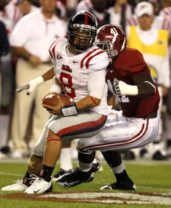 Quarterback Jeremiah Masoli