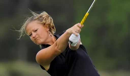 Assistant coach Janell Howland