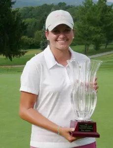 Dori Carter captured her first professional title Sunday.