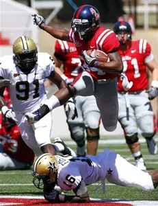 Brandon Bolden (AP Photo)