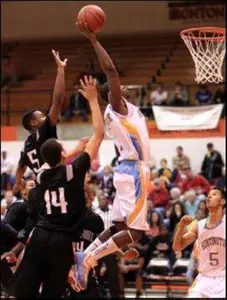 Maurice Aniefiok with Huntington Prep