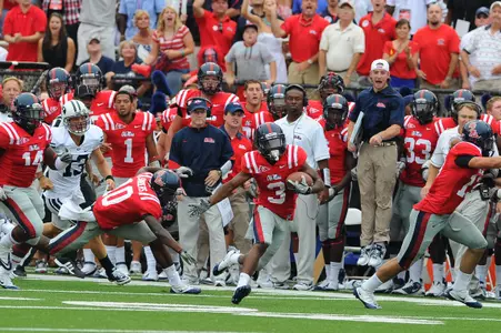 Jeff Scott (AP Photo)
