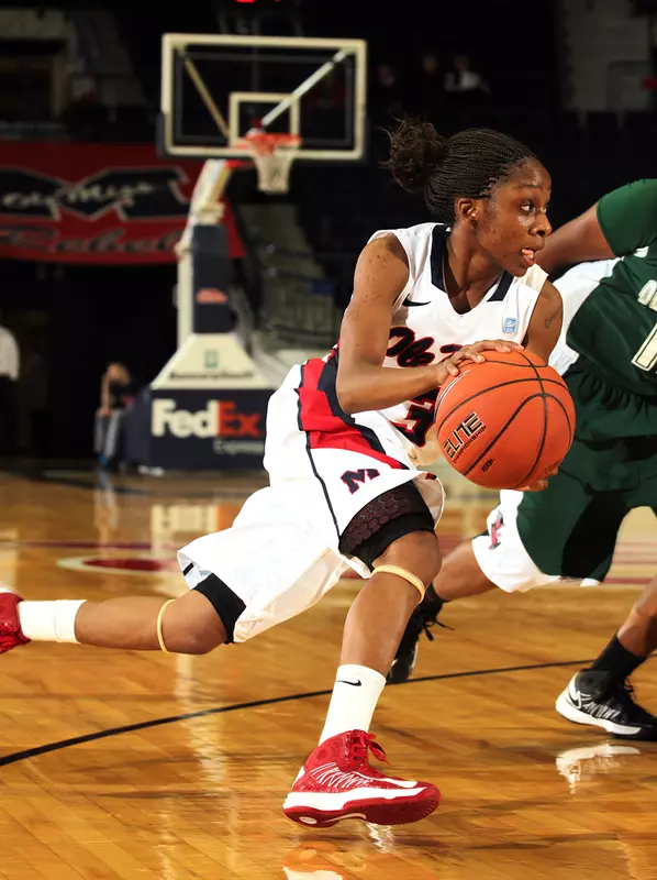 Valencia McFarland (photo by Joshua McCoy)