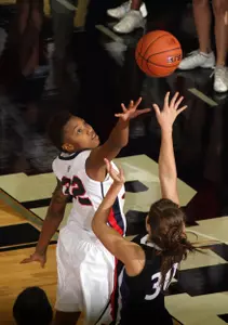 Tia Faleru (photo by Joshua McCoy)