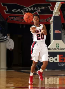 Amber Singletary (photo by Joshua McCoy)