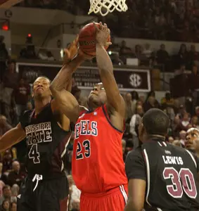 Reginald Buckner (AP photo)