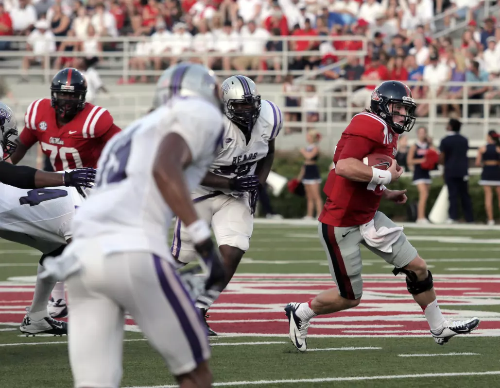 Bo Wallace ran for 82 yards in addition to his 264 yards passing against Central Arkansas. (Photo by Joshua McCoy)