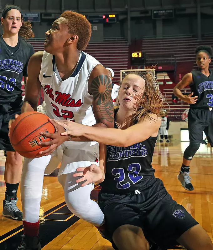 Tia Faleru picked up her seventh double-double with 24 points and 13 rebounds at South Alabama.