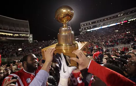 Ole Miss won the 2012 Egg Bowl 41-24.
