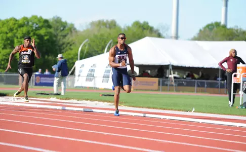 Isiah Young (photo by Cheryl Treworgy)