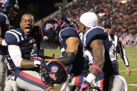 Denzel Nkemdiche (photo by Joshua McCoy)