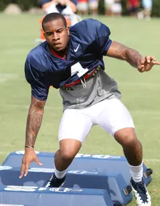 Denzel Nkemdiche (photo by Joshua McCoy)