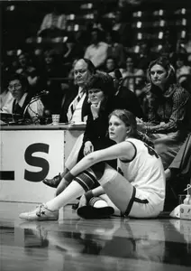 Former Ole Miss Head Coach Lin Dunn will be inducted into the Women's Basketball Hall of Fame.