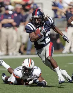 Dexter McCluster caught four passes in the 2008 win over Auburn.
