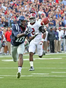 Senior wide receiver Vince Sanders pulls in the game-tying touchdown, a 34-yard reception, in the fourth quarter.