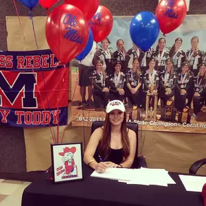 Outfielder Kylan Becker has signed a national letter of intent to play softball with the Rebels.