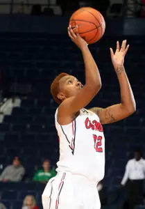 Tia Faleru scored a career-high 31 at Kentucky