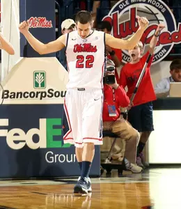 Marshall Henderson