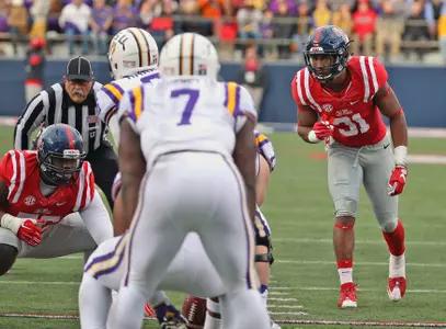 Sophomore linebacker DeMarquis Gates