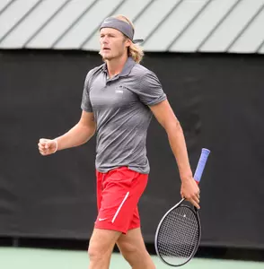 Nik Scholtz