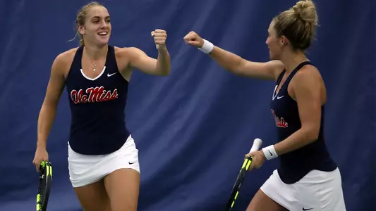 Alexa Bortles, Isolde de Jong ITA Regional