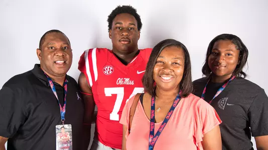2019 Early Signing Day - Darius Thomas