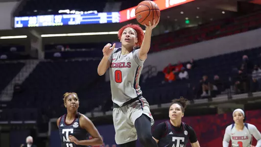 Shakira Austin vs Texas A&M 02-21-21