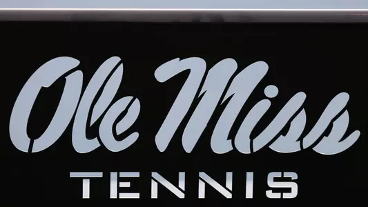 Ole Miss Tennis Bench