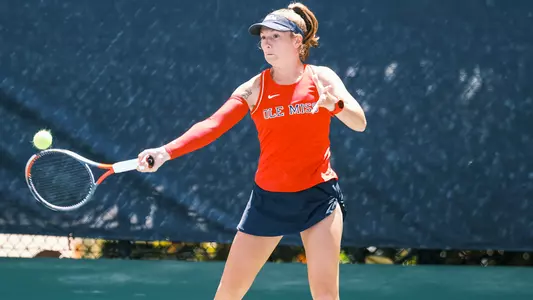 Tiphanie Fiquet forehand