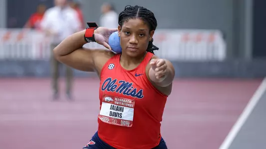 Davis, Jalani