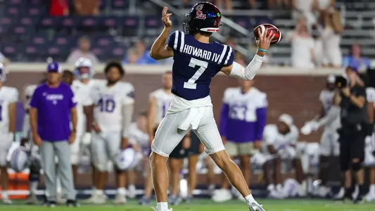 Walker Howard vs Furman