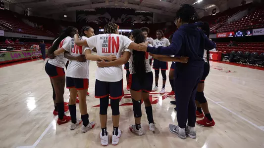 WBB Huddle NC State
