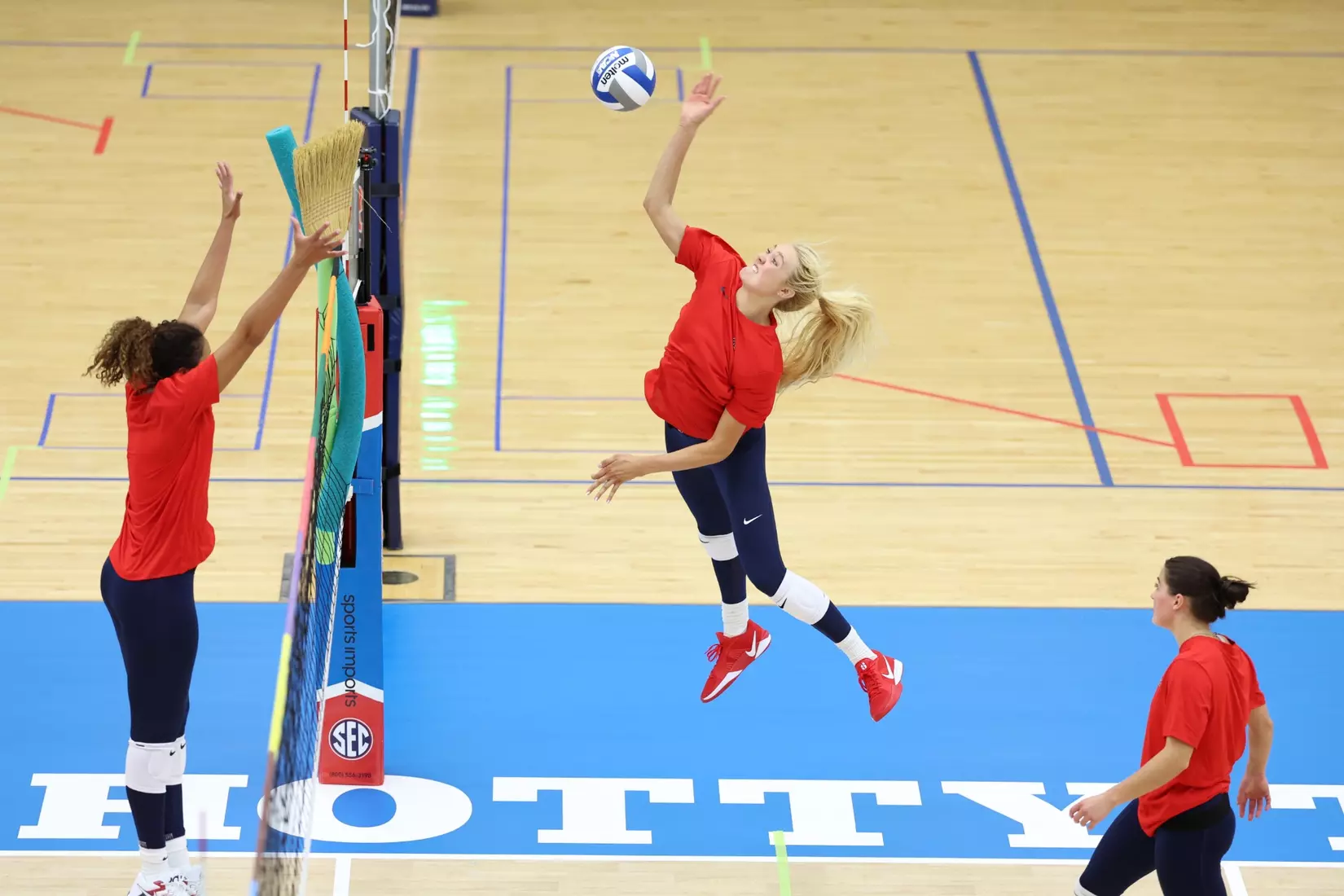 Ole Miss Volleyball first day of practice on August 9, 2024.
Photos by Hannah Morgan White/Ole Miss Athletics