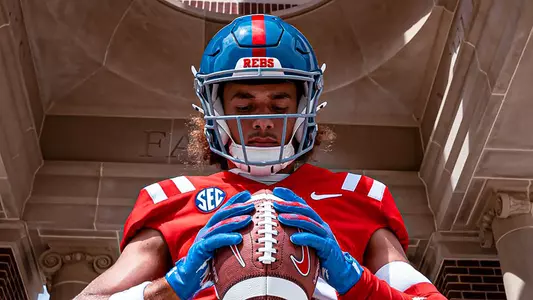 MTSU Uni Reveal Cayden lee