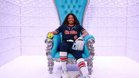 Aliyah Binford_Media Day_Web