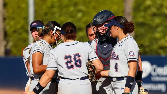 Group Huddle_Wisconsin_2.7