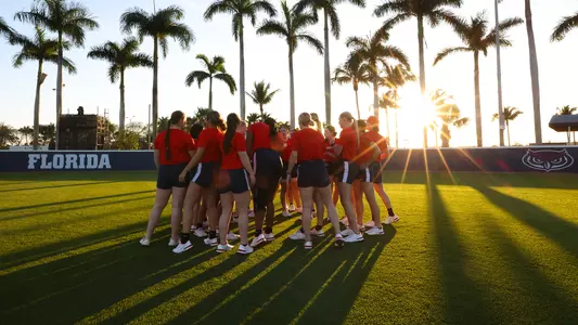 Group Huddle_FAU_Web