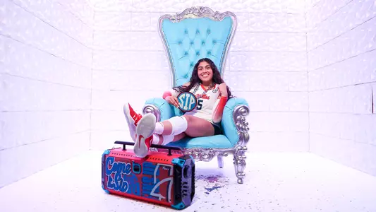 Vivianna Samaniego_Transfer_Web