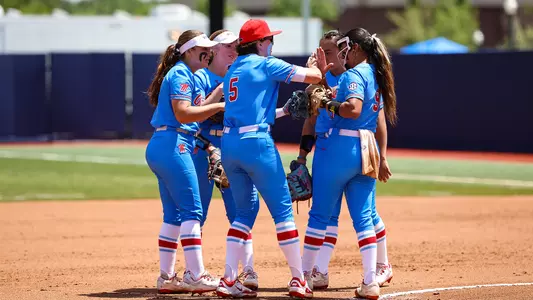 Team Huddle_Tennessee_4.27