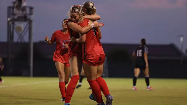 Brooklyn Marn and Ryann Reynolds