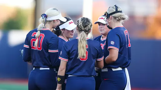 Team Huddle_Fall_Web_2