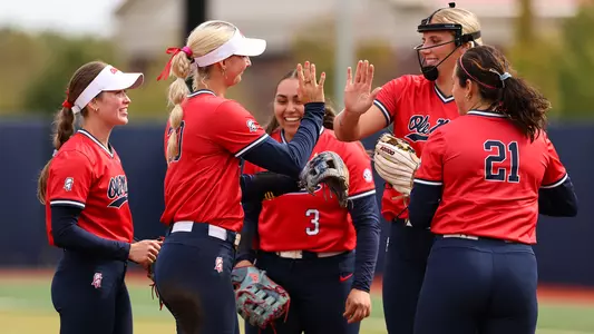 Team Huddle_Fall_Web_3