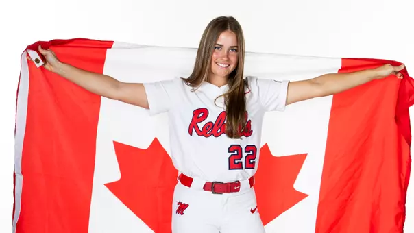 Avery Tucker_Canada_Web